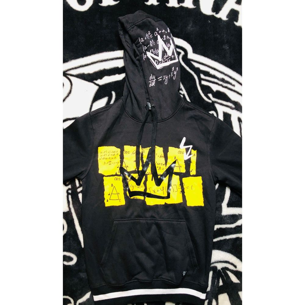 Bleeker and Mercer Crown Hoodie size small